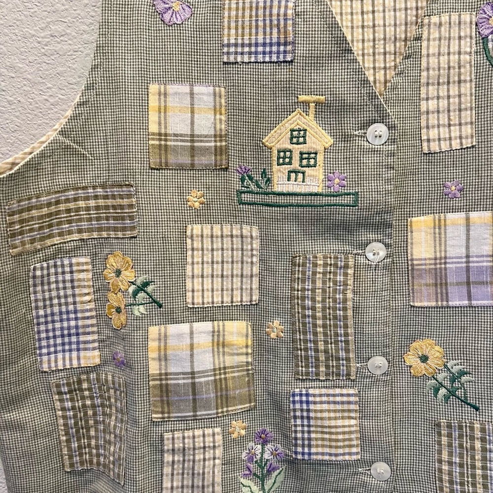 Vintage Houndstooth Vest Patchwork Embroidered Fl… - image 3